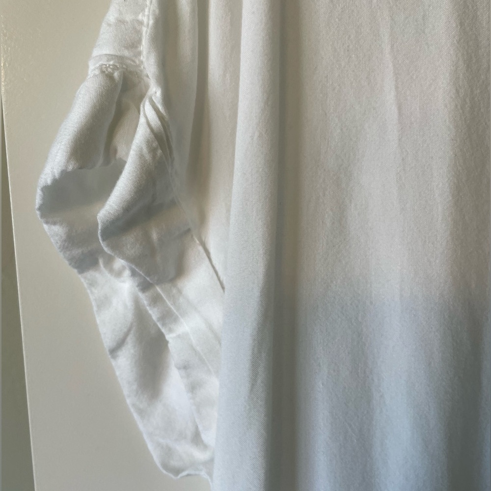 Cute Button Down Top! - image 2